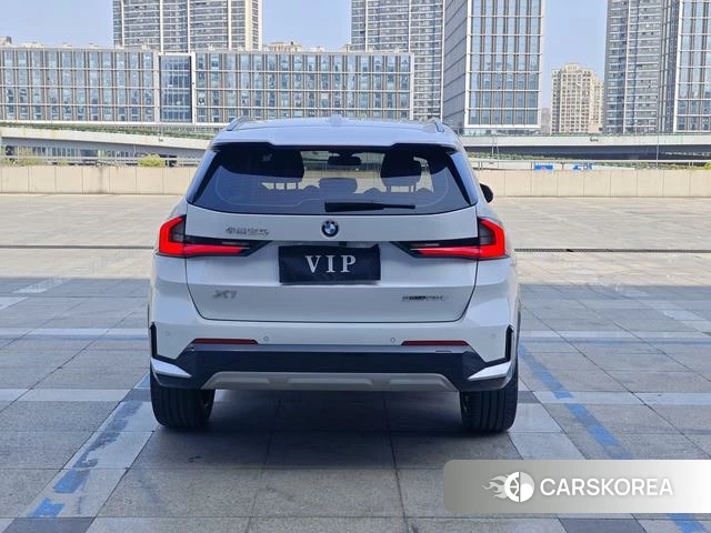 BMW X1 2023 Белый из Китая, фото 5