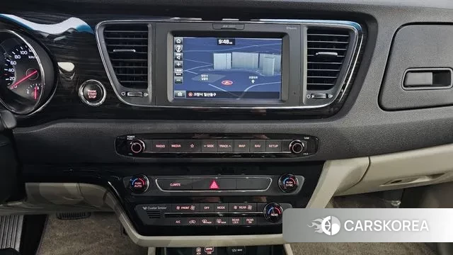 Kia The New Carnival 2019 Белый из Кореи, фото 5