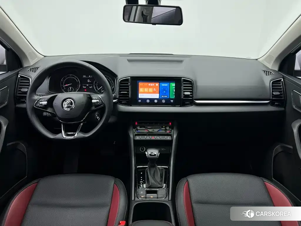 Skoda Karoq 2021 Белый из Китая, фото 5