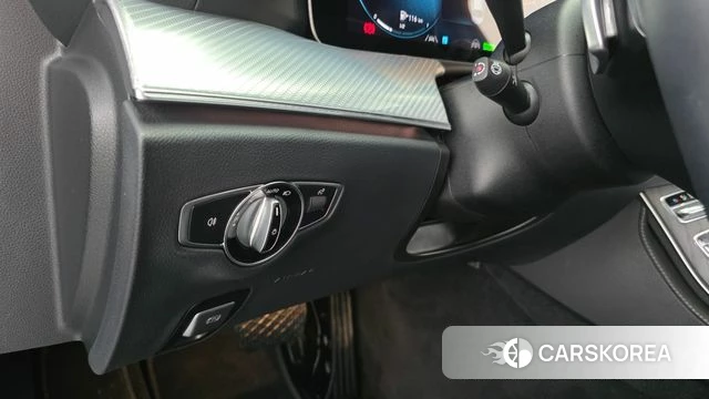 Mercedes-Benz E-Class W213 2021 Серый из Кореи, фото 5