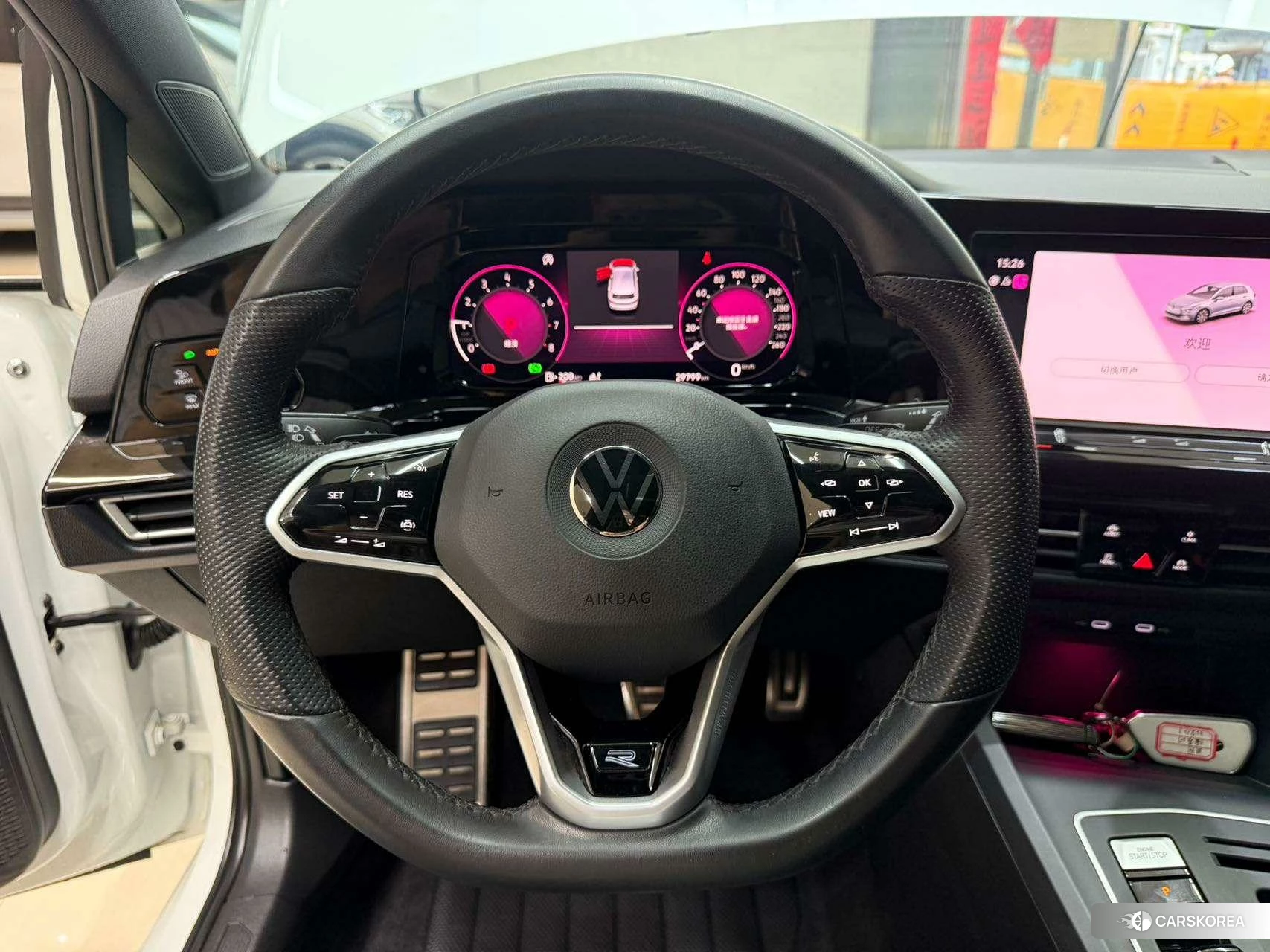 Volkswagen Golf 2023 Белый из Китая, фото 5