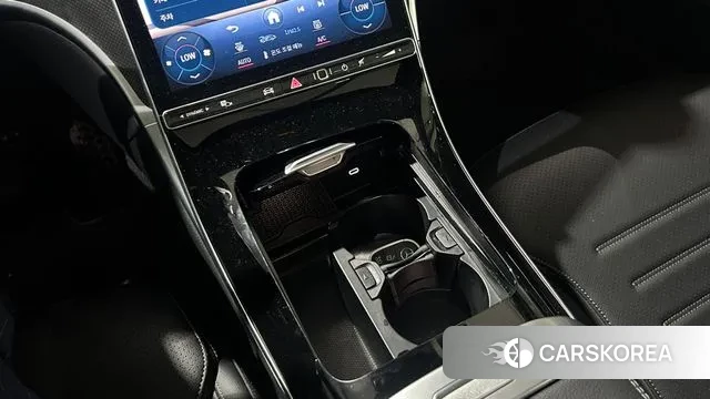 Mercedes-Benz C-Class W206 2024 Черный из Кореи, фото 5