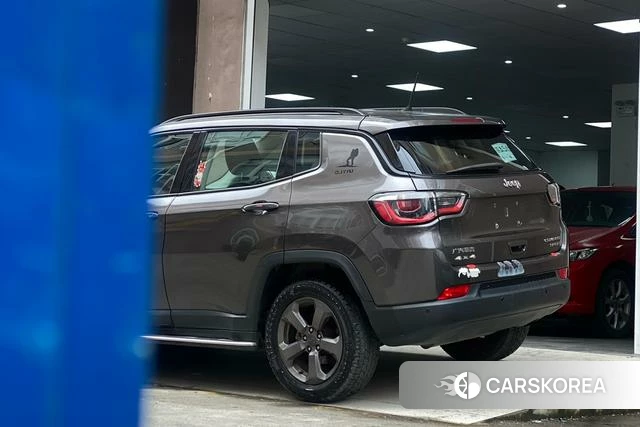 Jeep Guide 2018 Темно-серый из Китая, фото 5