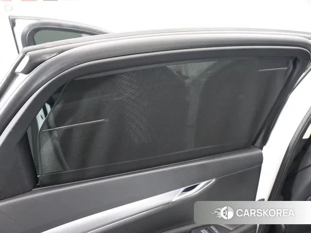 Genesis G80 (RG3) 2023 Жемчужный цвет из Кореи, фото 5