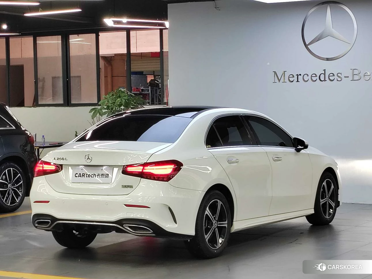 Mercedes-Benz Class A 2022 Белый из Китая, фото 5