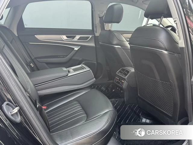 Audi A6L 2023 Черный из Китая, фото 5