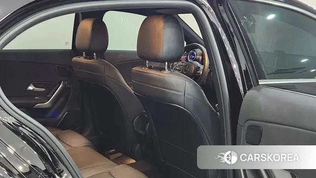 Mercedes-Benz A-Class W177 2021 Черный из Кореи, фото 5