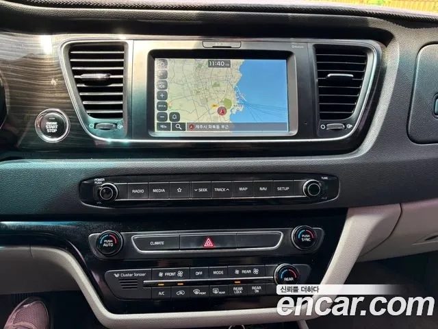 Kia The New Carnival 2019 Белый из Кореи, фото 5