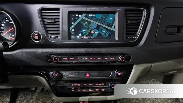 Kia The New Carnival 2018 Белый из Кореи, фото 5