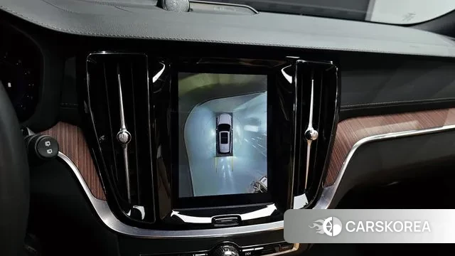 Volvo V60 Cross-Country 2nd Generation 2023 Серый из Кореи, фото 5