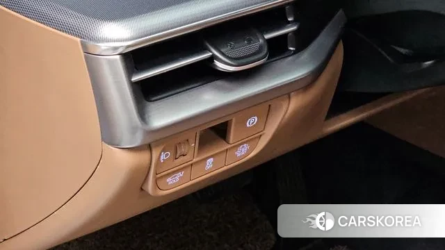 Hyundai Grandeur Hybrid (GN7) 2023 Белый из Кореи, фото 5