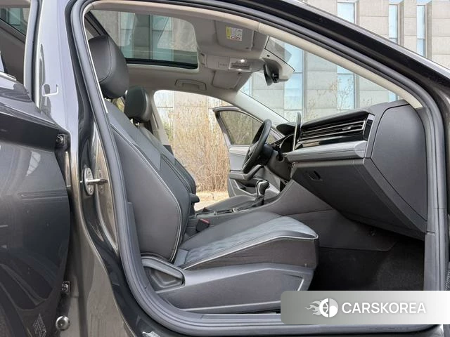 Volkswagen Sagitar 2022 Черный из Китая, фото 5