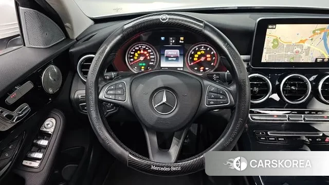 Mercedes-Benz C-Class W205 2018 Белый из Кореи, фото 5