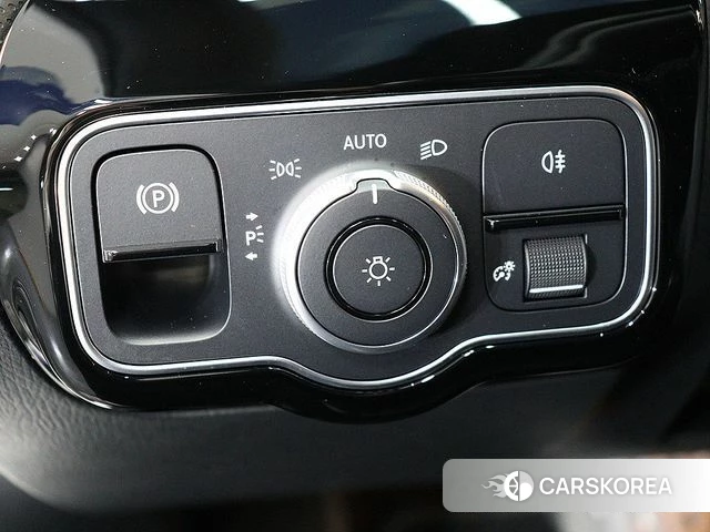 Mercedes-Benz A-Class W177 2022 Белый из Кореи, фото 5