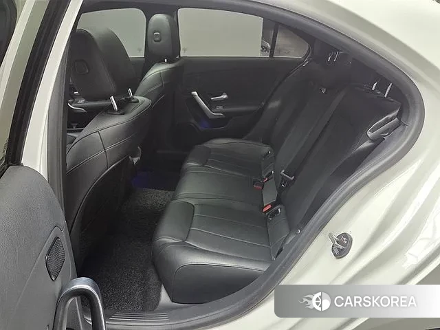 Mercedes-Benz A-Class W177 2021 Белый из Кореи, фото 5