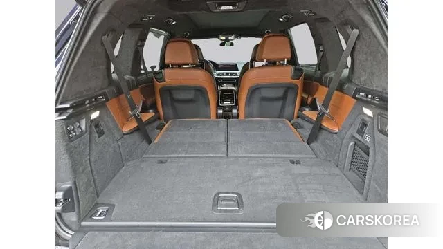 BMW X7 (G07) 2022 Черный двухцветный из Кореи, фото 5