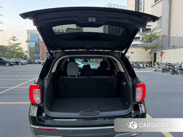 Ford Explorer 2021 Черный из Китая, фото 5