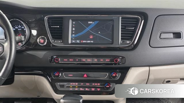 Kia The New Carnival 2018 Белый из Кореи, фото 5
