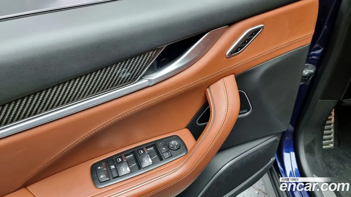 Maserati Levante 2018 Красный из Кореи, фото 5