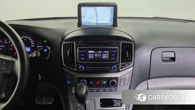 Hyundai The New Grand Starex 2020 Серебристо-серый из Кореи, фото 5
