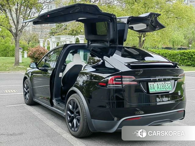 Tesla Model X 2023 Черный из Китая, фото 5