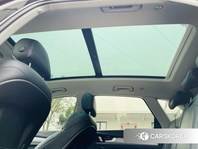 Audi Q5L 2024 Черный из Китая, фото 5