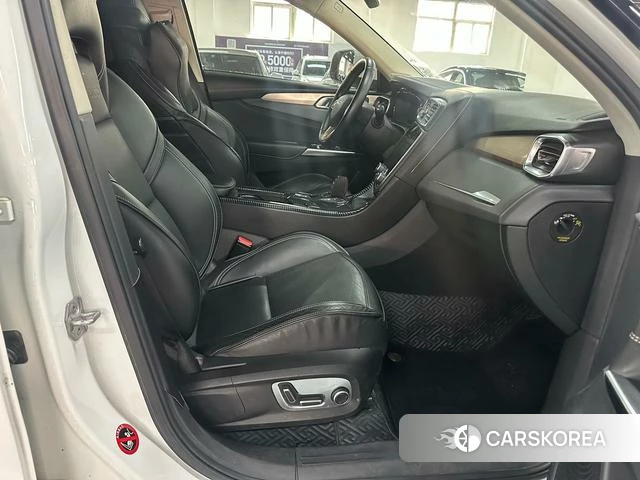 Lynk 01 2018 Белый из Китая, фото 5