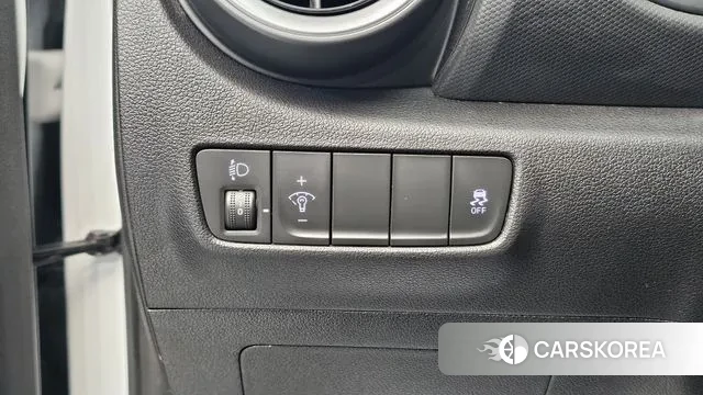 Hyundai The New Kona 2022 Белый из Кореи, фото 5