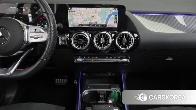 Mercedes-Benz GLA - Class H247 2023 Черный из Кореи, фото 5