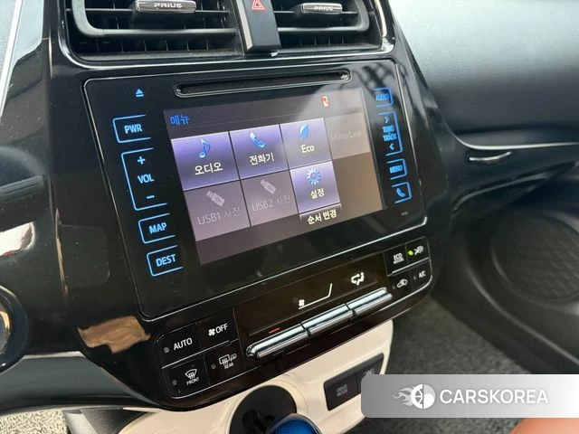 Toyota Prius 4th Generation 2018 Белый из Кореи, фото 5