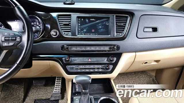 Kia The New Carnival id 2679941 из Кореи 5