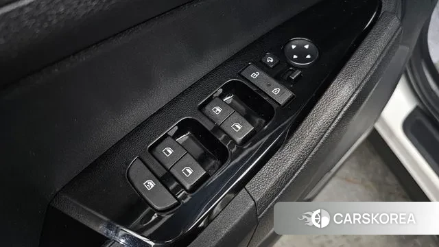 Kia Sportage 5th Generation 2022 Белый из Кореи, фото 5