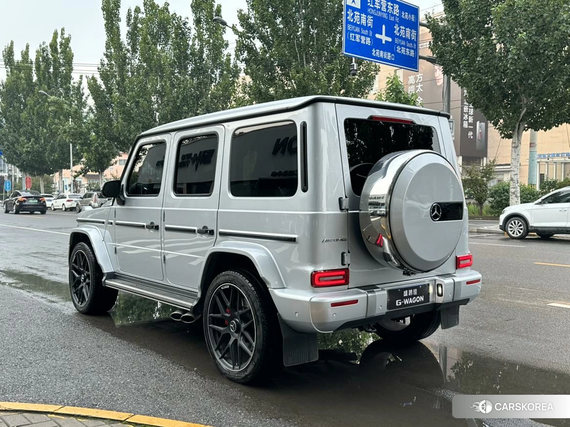 Mercedes-Benz G-Class 2023 Серебристо-серый из Китая, фото 5