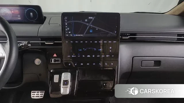 Hyundai Staria 2022 Белый из Кореи, фото 5