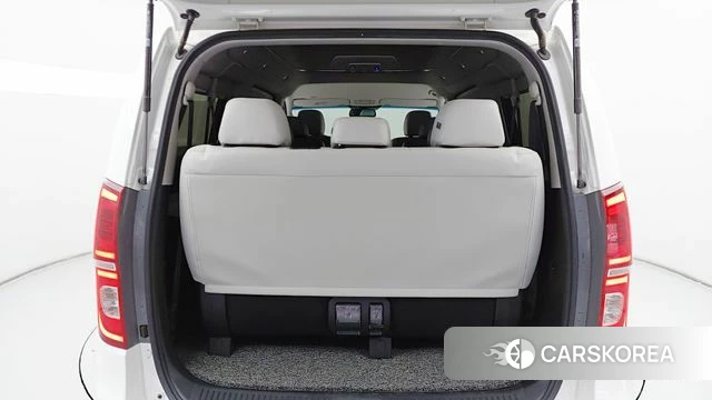 Hyundai The New Grand Starex 2019 Белый из Кореи, фото 5