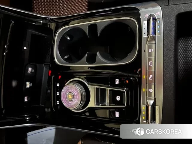 Kia Carnival 4th generation 2022 Белый из Кореи, фото 5