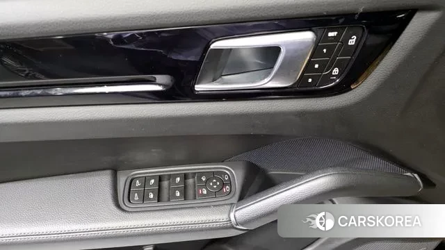 Porsche Cayenne (PO536) 2023 Черный из Кореи, фото 5