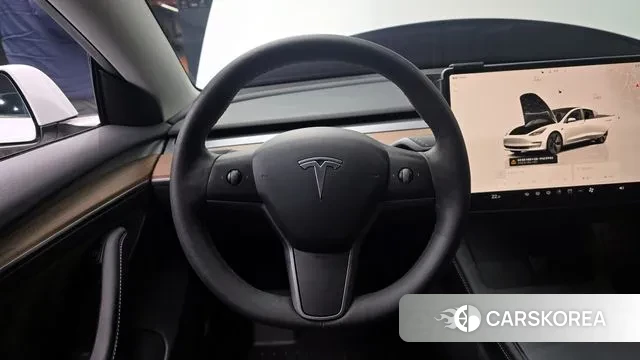 Tesla Model 3 2022 Белый из Кореи, фото 5