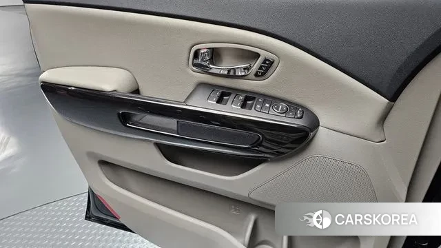 Kia The New Carnival 2019 Черный из Кореи, фото 5