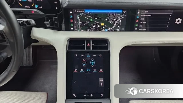 Porsche Taycan 2023 Синий из Кореи, фото 5