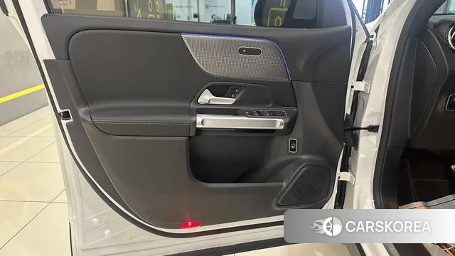 Mercedes-Benz GLB-Class X247 2022 Белый из Кореи, фото 5