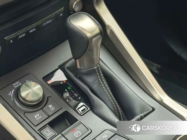 Lexus NX 2021 Белый из Китая, фото 5