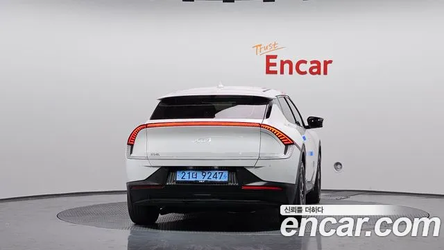 Kia EV6 2021 Белый из Кореи, фото 5