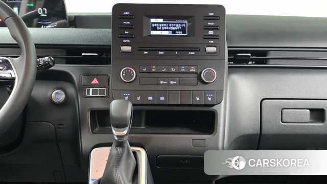 Hyundai Staria 2023 Черный из Кореи, фото 5