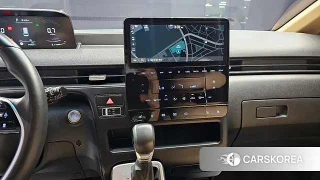 Hyundai Staria 2021 Серебряный из Кореи, фото 5