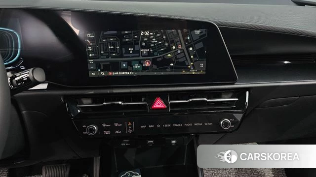 Kia Di Ol Nu Niro 2025 Белый из Кореи, фото 5