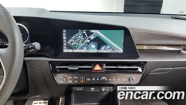 Kia Di Ol Nu Niro 2024 Черный из Кореи, фото 5