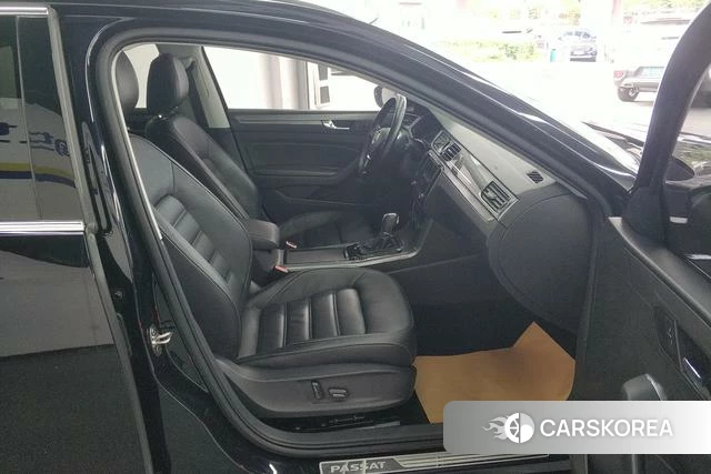 Volkswagen Passat 2019 Черный из Китая, фото 5