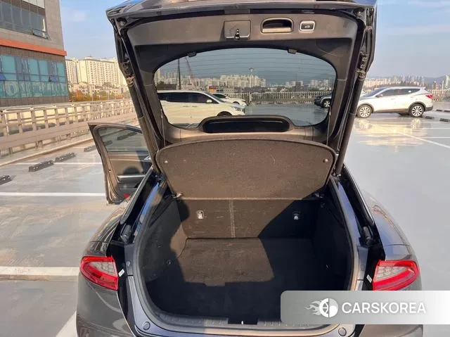 Kia Stinger 2019 Серый из Кореи, фото 5