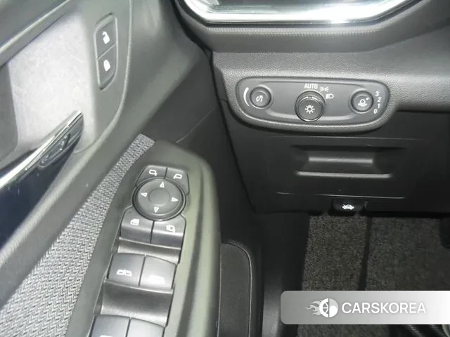 Chevrolet (GM Daewoo) Trailblazer 2021 Черный из Кореи, фото 5
